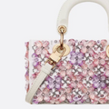 Micro Tasche aus Kalbsleder mit Blumenstickerei und Strass - BloxBag